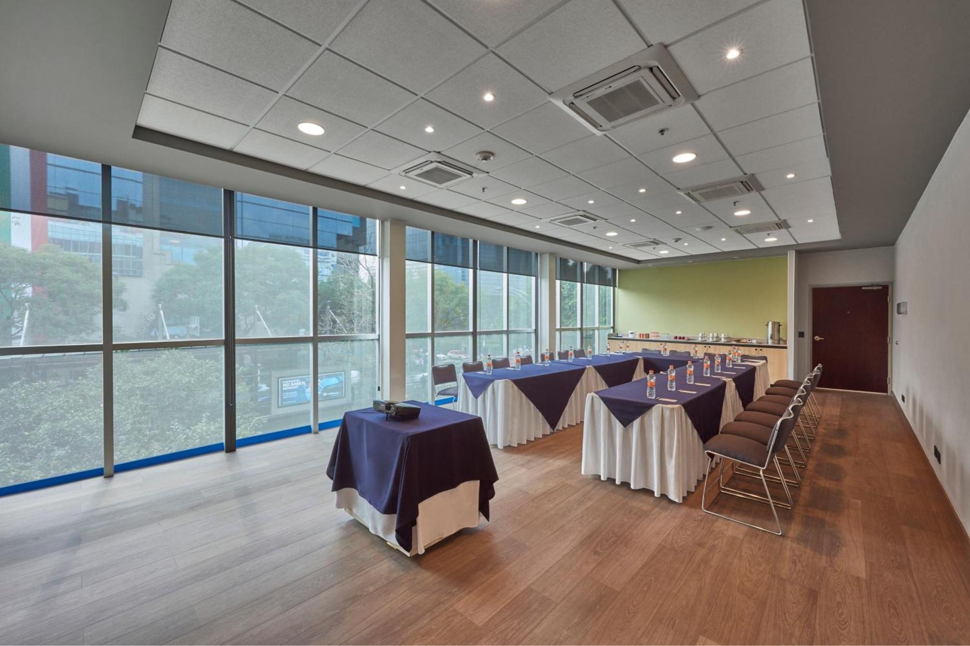 Express By Marriott Ciudad De Insurgentes Sur Mexico City
