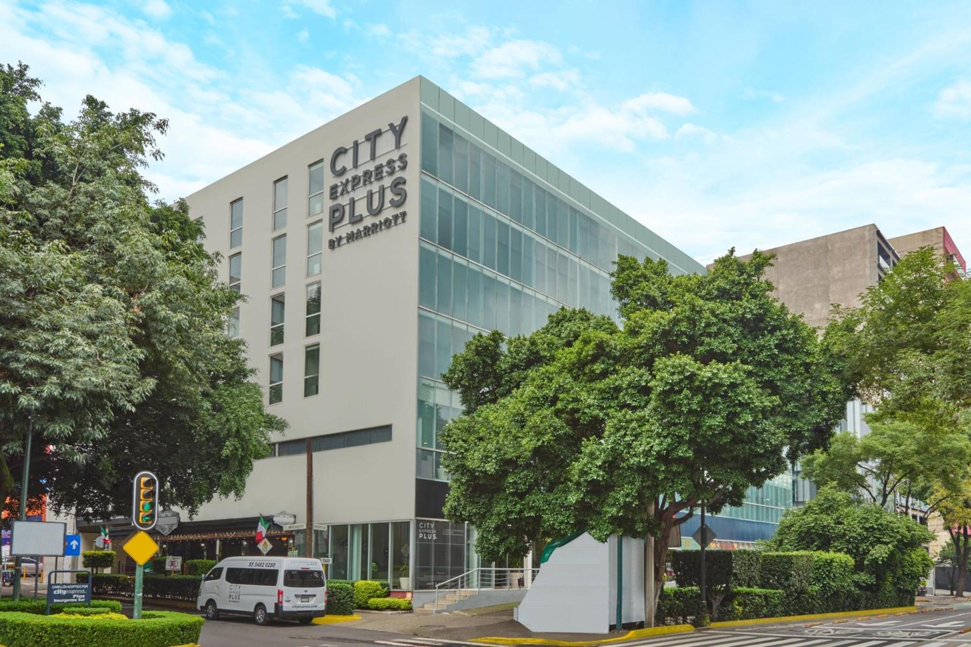 Express By Marriott Ciudad De Insurgentes Sur Hotel